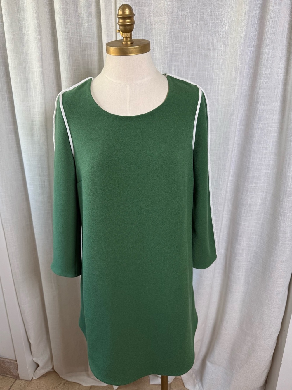 Tuckernuck Emerald Shift Dress with White Piping
